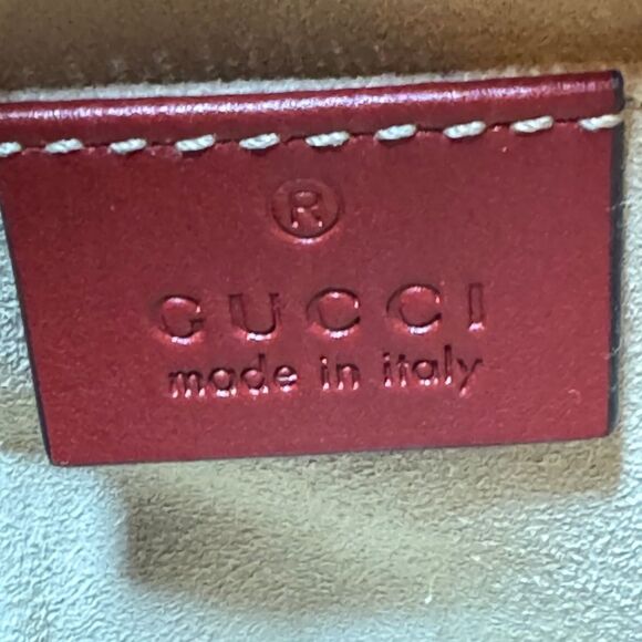 Gucci Red Chevron Quilted Matelasse Leather GG Marmont Waist Belt Bag Auth - Picture 15 of 16